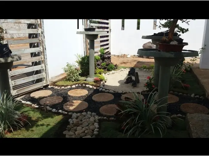 Jardín y área verde diseñada por Higurashi (7 de 8)